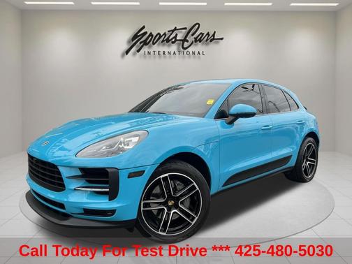 Blue 2021 Porsche Macan Macan