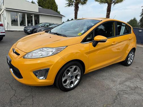 2011 Ford Fiesta SES