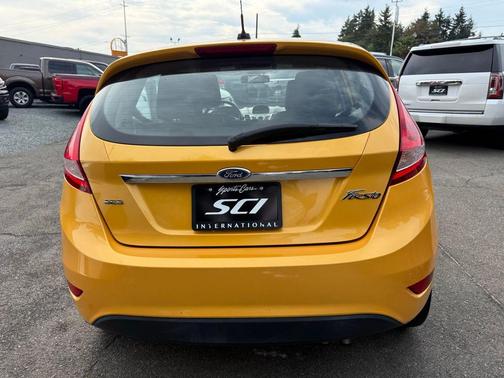 2011 Ford Fiesta SES
