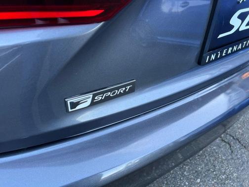 2016 Lexus IS 300 Base