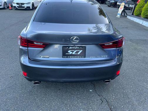 2016 Lexus IS 300 Base