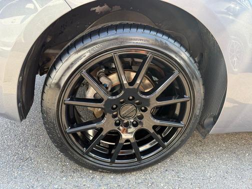 2017 Hyundai Veloster Base