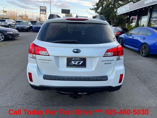 Satin White Pearl 2012 Subaru Outback 3.6R Limited
