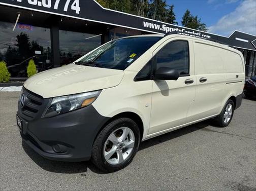 2021 Mercedes-Benz Metris Base