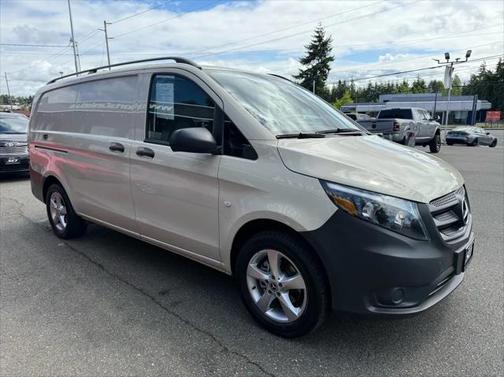 2021 Mercedes-Benz Metris Base