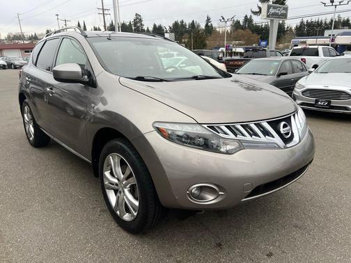 Platinum Graphite Metallic 2009 Nissan Murano LE