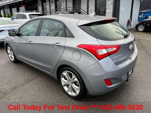 Titanium Gray Metallic 2014 Hyundai Elantra GT Base
