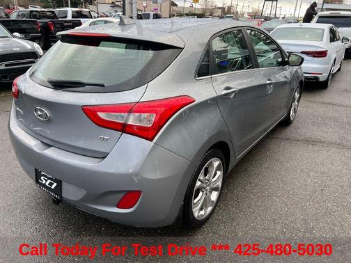 Titanium Gray Metallic 2014 Hyundai Elantra GT Base