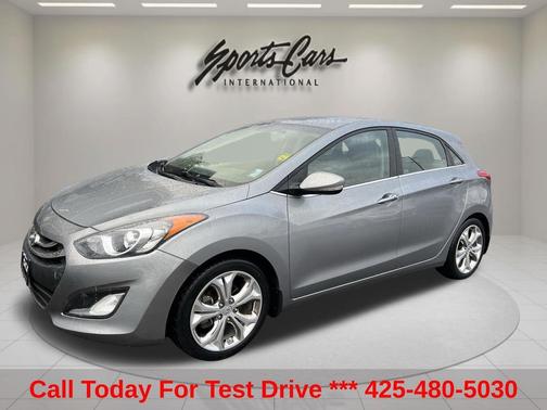 Titanium Gray Metallic 2014 Hyundai Elantra GT Base