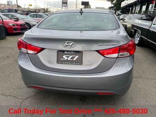 Titanium Gray Metallic 2013 Hyundai ELANTRA GLS