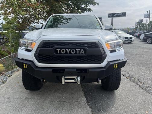 2020 Toyota Tacoma SR5