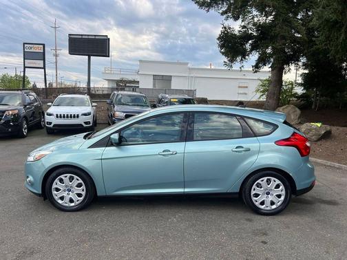Frosted Glass 2012 Ford Focus SE