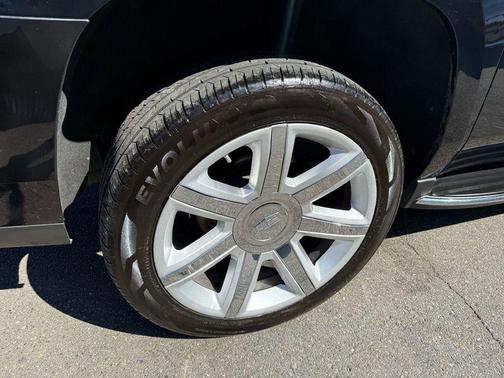 2019 Cadillac Escalade ESV Luxury