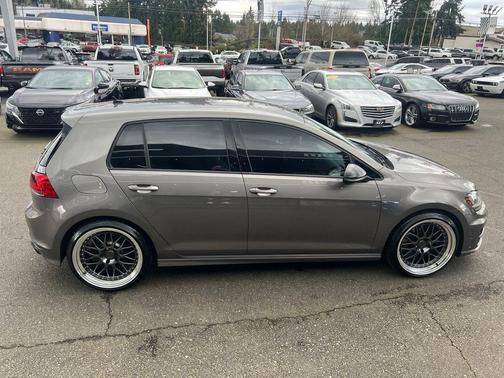 2017 Volkswagen Golf R 2.0T DSG