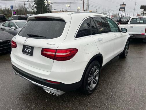 2017 Mercedes-Benz GLC 300 4MATIC