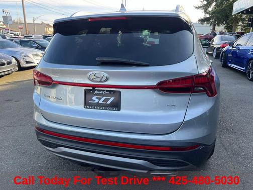 Shimmering Silver Pearl 2021 Hyundai SANTA FE SEL 2.4