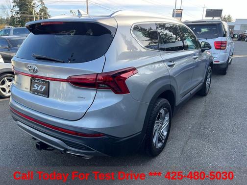 Shimmering Silver Pearl 2021 Hyundai SANTA FE SEL 2.4