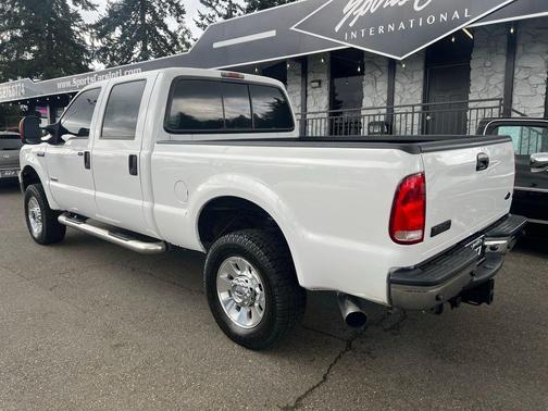 Oxford White Clearcoat 2005 Ford F-250 Lariat