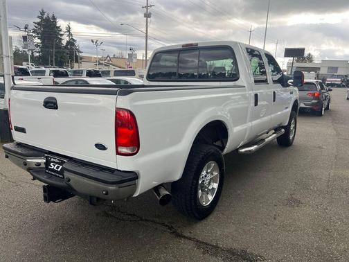 Oxford White Clearcoat 2005 Ford F-250 Lariat