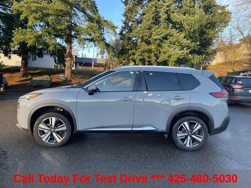 Boulder Gray Pearl 2021 Nissan Rogue SL