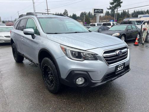 2018 Subaru Outback 2.5i Premium