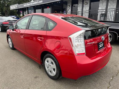 2010 Toyota Prius II