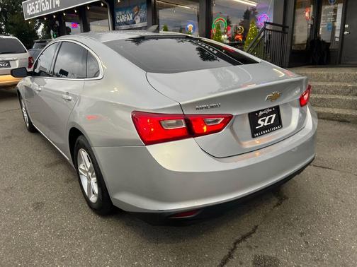 Silver Ice Metallic 2021 Chevrolet Malibu 1LS