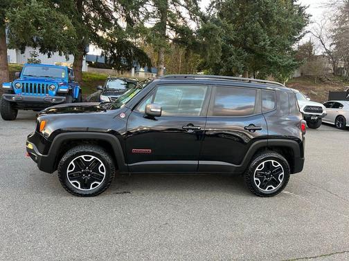 2016 Jeep Renegade Trailhawk
