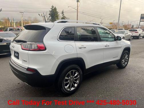 Bright White Clearcoat 2019 Jeep Cherokee Latitude Plus