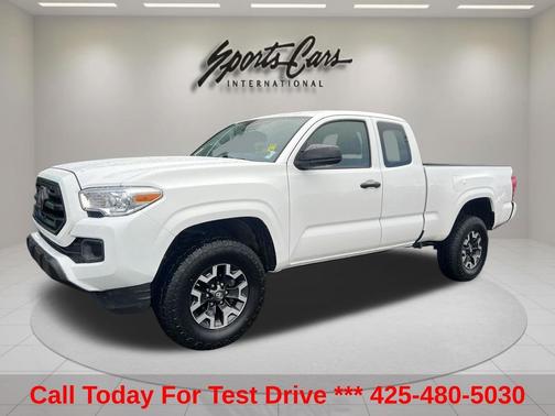 Super White 2018 Toyota Tacoma SR
