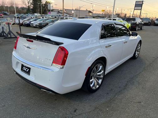 2018 Chrysler 300 Limited