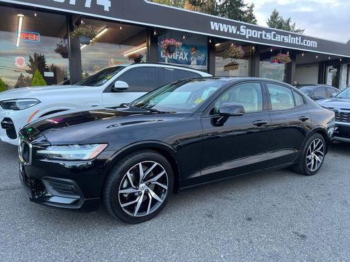 2020 Volvo S60 T5 Momentum
