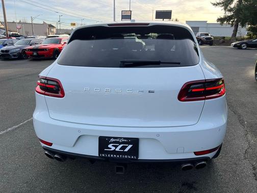 2016 Porsche Macan S