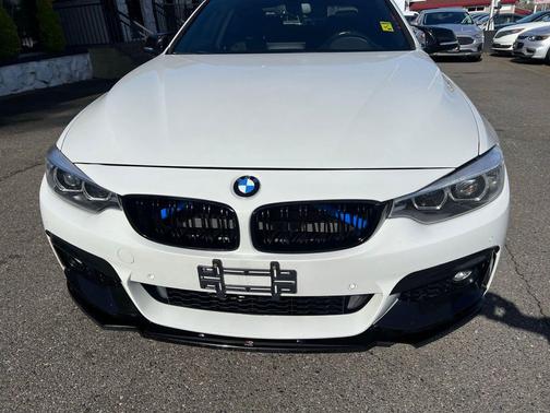 Alpine White 2019 BMW 440 i