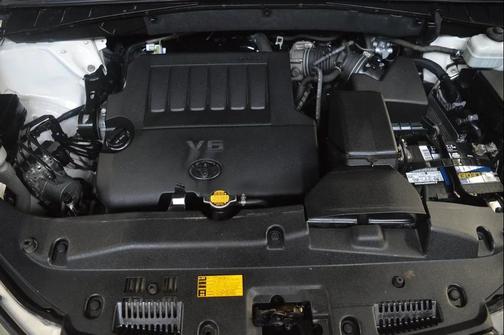 2014 Toyota Highlander Limited Platinum