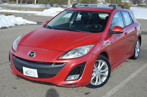 Photo 3 of 44 of 2010 Mazda Mazda3 s Grand Touring