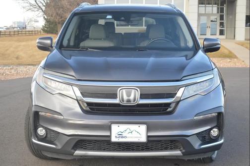2019 Honda Pilot Touring 8-Passenger