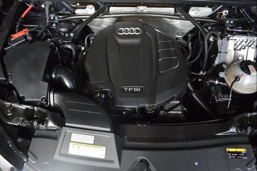 2020 Audi Q5 45 Prestige