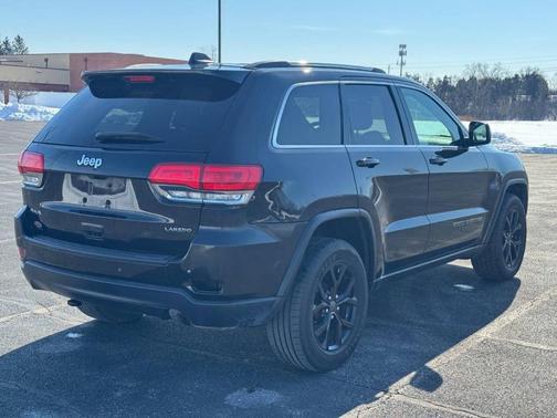 2017 Jeep Grand Cherokee Laredo