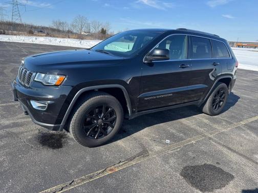 2017 Jeep Grand Cherokee Laredo