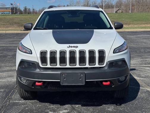 2018 Jeep Cherokee Trailhawk