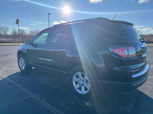 2015 GMC Acadia SLE-2