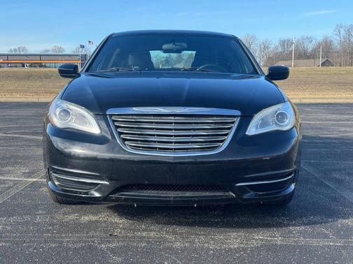 2014 Chrysler 200 LX
