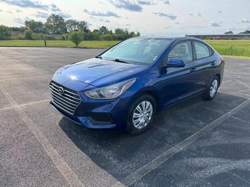 2020 Hyundai Accent SE