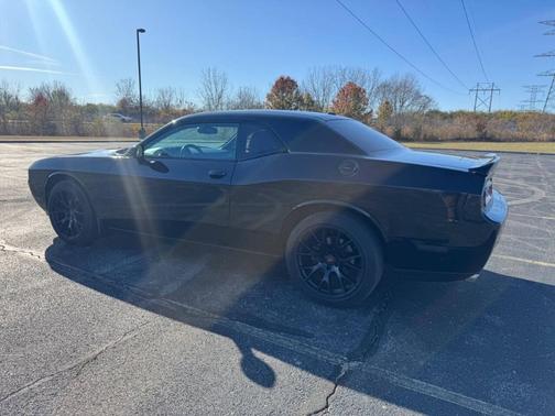 2013 Dodge Challenger SXT