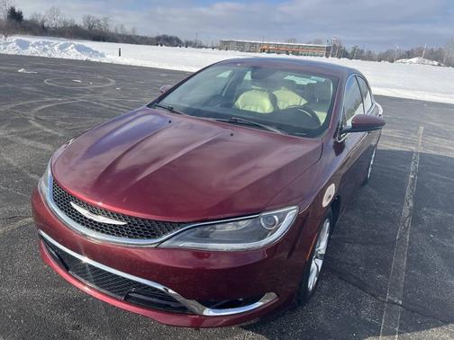 2015 Chrysler 200 C