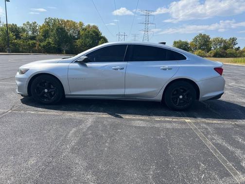2016 Chevrolet Malibu LS