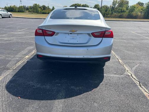 2016 Chevrolet Malibu LS