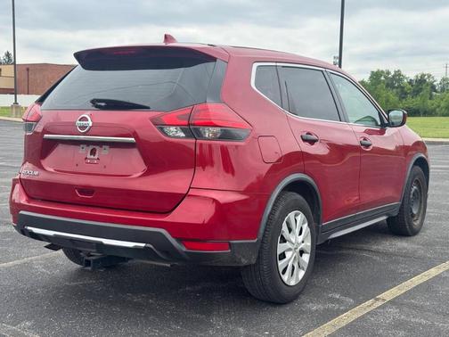 2017 Nissan Rogue S