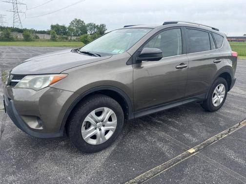 Pyrite Mica 2015 Toyota RAV4 LE